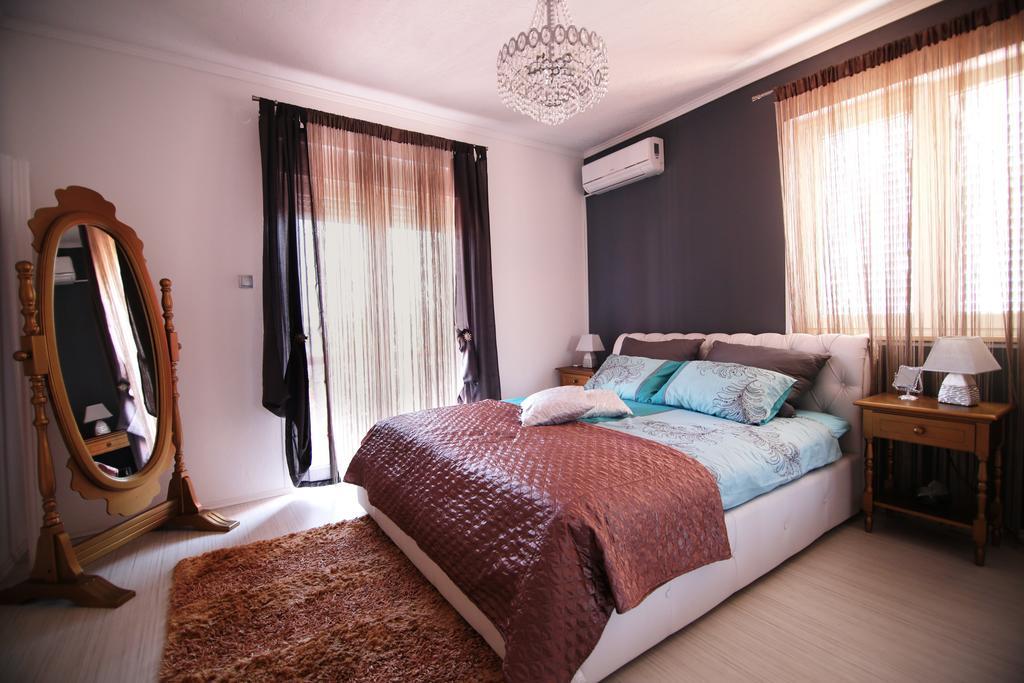 Villa Long Island Luxury Residence, Sali Dugi Otok-Private Parking,Next To Beach Номер фото