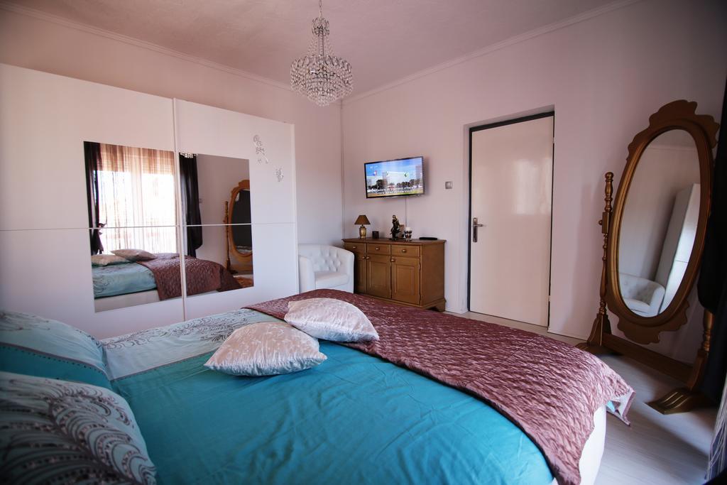 Villa Long Island Luxury Residence, Sali Dugi Otok-Private Parking,Next To Beach Номер фото