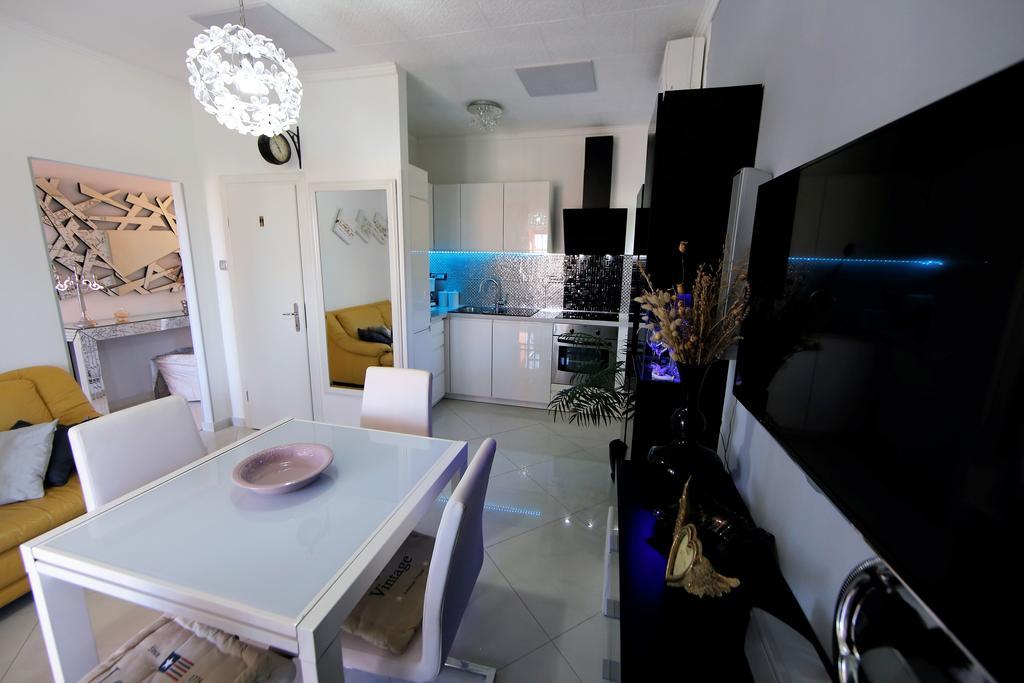 Villa Long Island Luxury Residence, Sali Dugi Otok-Private Parking,Next To Beach Экстерьер фото